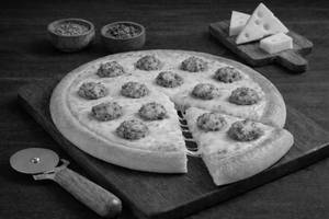 Premium Cheese Chicken Tikka Pizza