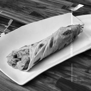 Signature egg chicken roll [single]