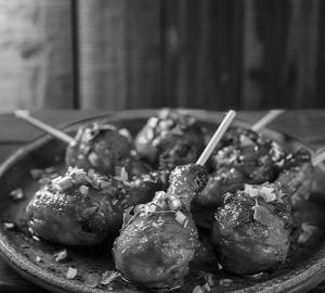 Spicy Chicken Lollipop [ 5 Pieces ]