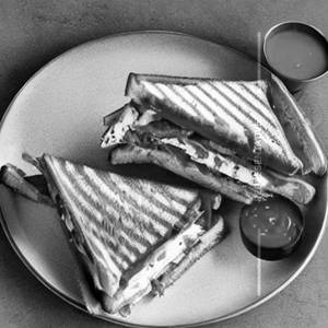 Aloo sandwich