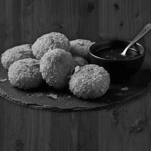 Veg Kurkure Momos