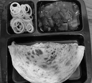 Laccha Paratha (2P) With Chilli Paneer
