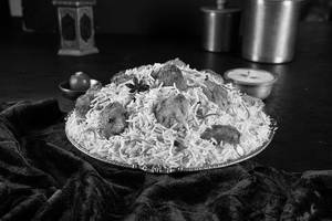 Lucknowi Murgh Tikka Biryani (Chicken Tikka Dum Biryani)(Mild Spicy)