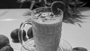 Kaju Anjeer Shake