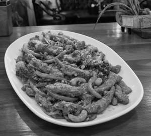 Crispy honey fish dragon