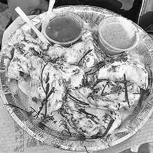 Chicken afghani momos [8 pieces]