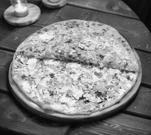 Paneer Paratha (1 Pcs)
