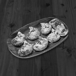 Chicken Afghani Momos [8 Pieces]