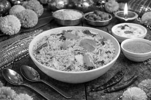 Mini Veg Biryani [500 ml] [serves 1]