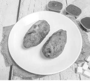 Paneer Bread Roll (2 Pcs)