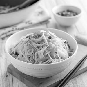 Hakka Noodles.