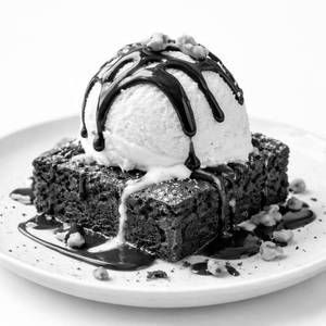 Brownie With Vanilla Ice Cream