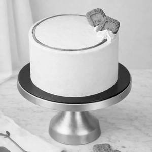 Velvet Biscoff Cake | Eggless | Vegan