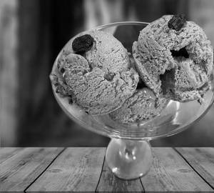Blackcurrant Ice Cream