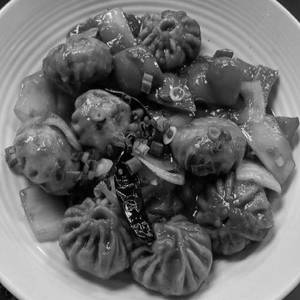 Veg Dragon Momos