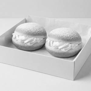 Sweet Duo Box Cream Cheese Bomboloni