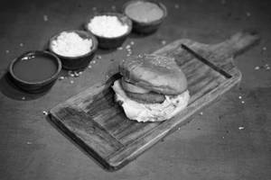 Royal Chicken Burger
