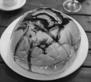 Chocolate Maska Bun