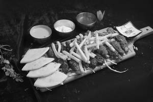 Chicken Wings (Tandoori Associated Platter)         
