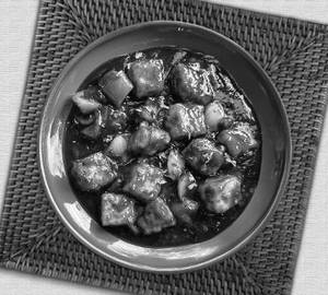 Chilli Paneer Gravy (8 Pcs)