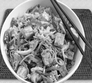 Schzwan Paneer Noodles