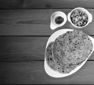 2 Onion Paratha