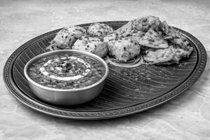 Half Murgh Malai Tikka + Dal Makhani + 1 Dhaba Roti