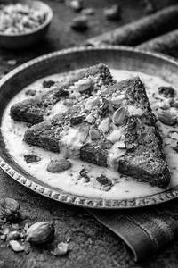 Shahi Tukda