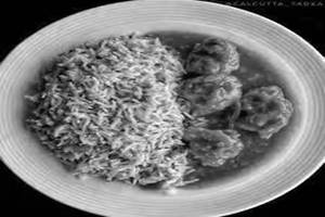 Egg Chicken Fried Rice With Chilli Chicken [4 Pieces]