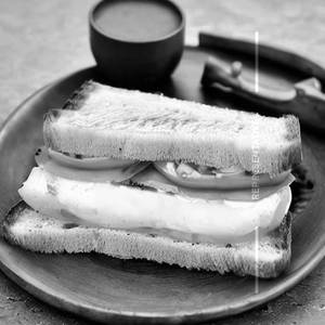 Boiled Egg Grilled Sandwich
