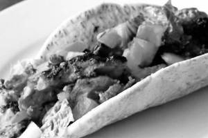 Spicy Chicken Shawarma