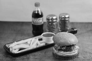 Crispy Paneer Burger Meal