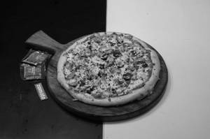 Ultimate Chicken Pizza
