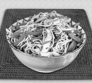 Veg Hakka Noodles