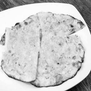 CHEESE NAAN