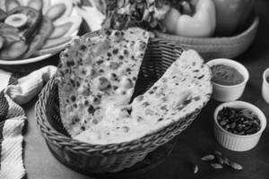 Missi Roti.
