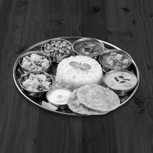 Veg Thali 