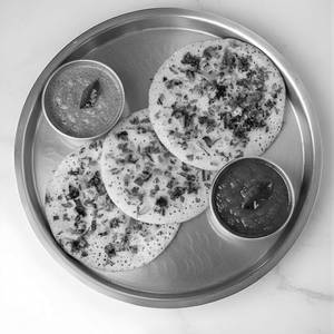 Onion Uttapam