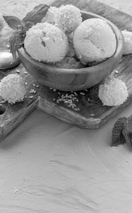 Sitaphal ice cream [1 scoop]