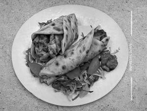 Chicken Schezwan Roll