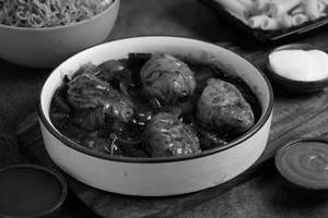 Paneer Chilly Momos