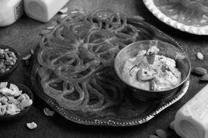 Rabri+ Jalebi Combo
