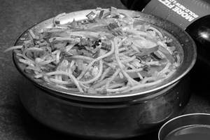 Schezwan Veg Noodles