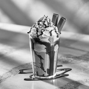 Chocolate Kitkat Shake
