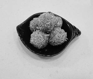 Gud Lachha Laddu