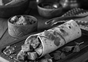 Kesari Paneer Roll