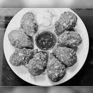 Chicken and cheese kurkure momos [5 pieces]