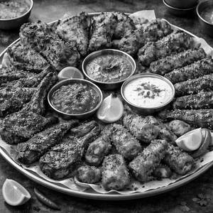 Paris Spl Non-veg Mix Grill (plater).