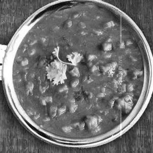 Dal Kolhapuri