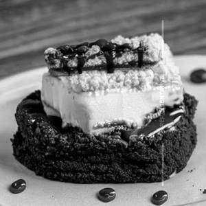 Biscoff Brownie Crumble